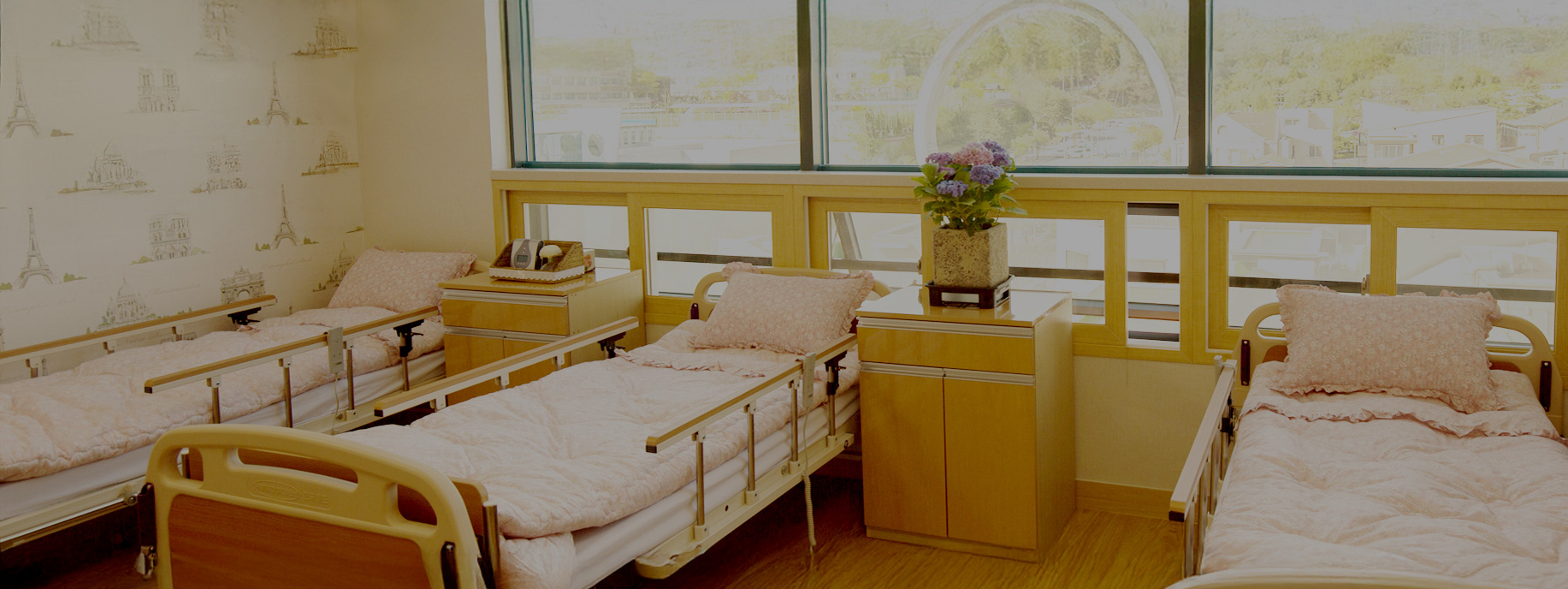 영통마더링 로비이미지